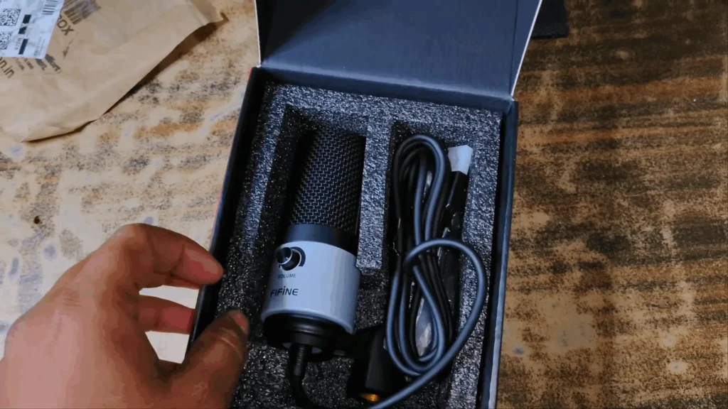 FIFINE K669B box