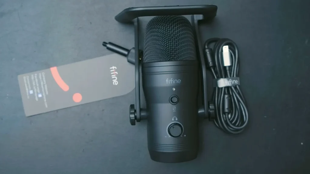 FIFINE K690 box