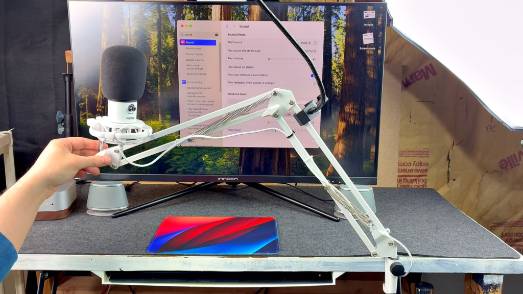 FIFINE T669 mic in streaming