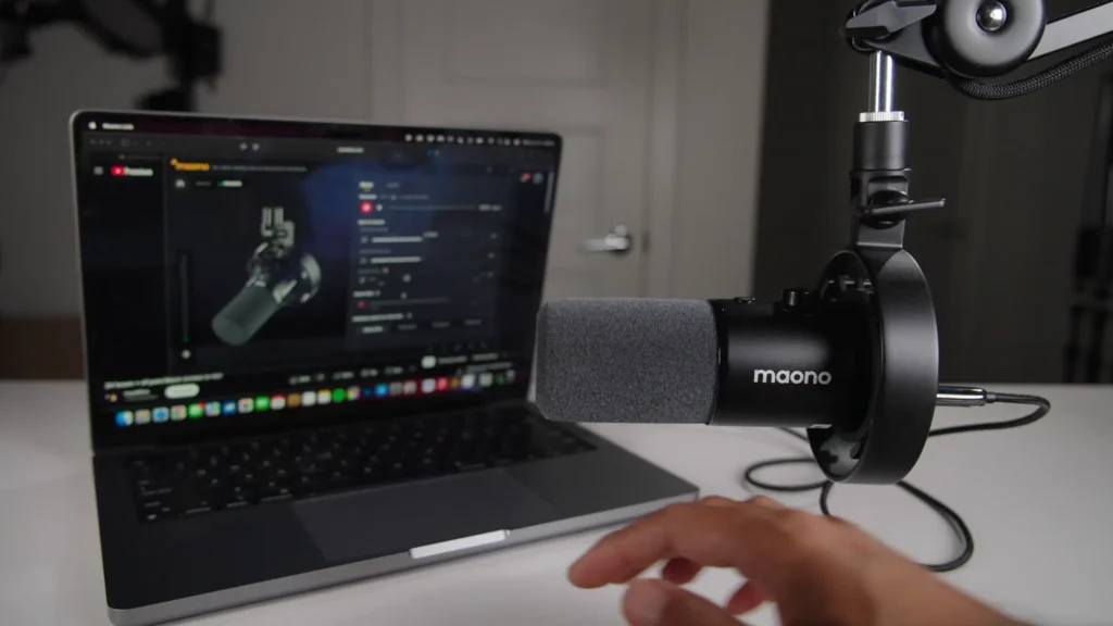 Podcast Microphone Maono PD300X