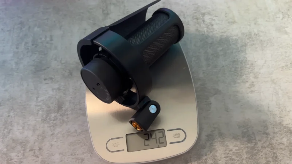 the weight of A8 condenser microphone